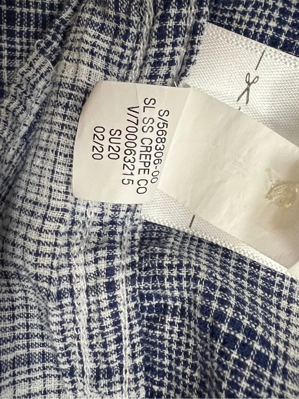 Banana Republic Men’s Light Blue and White Plaid Button-Down Shirt